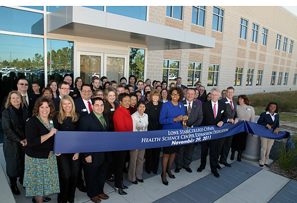 Ribbon cutting at the Health Science Center expansion