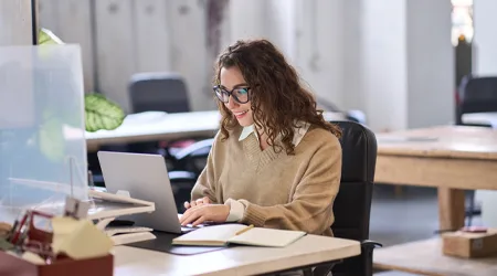 Student on laptop