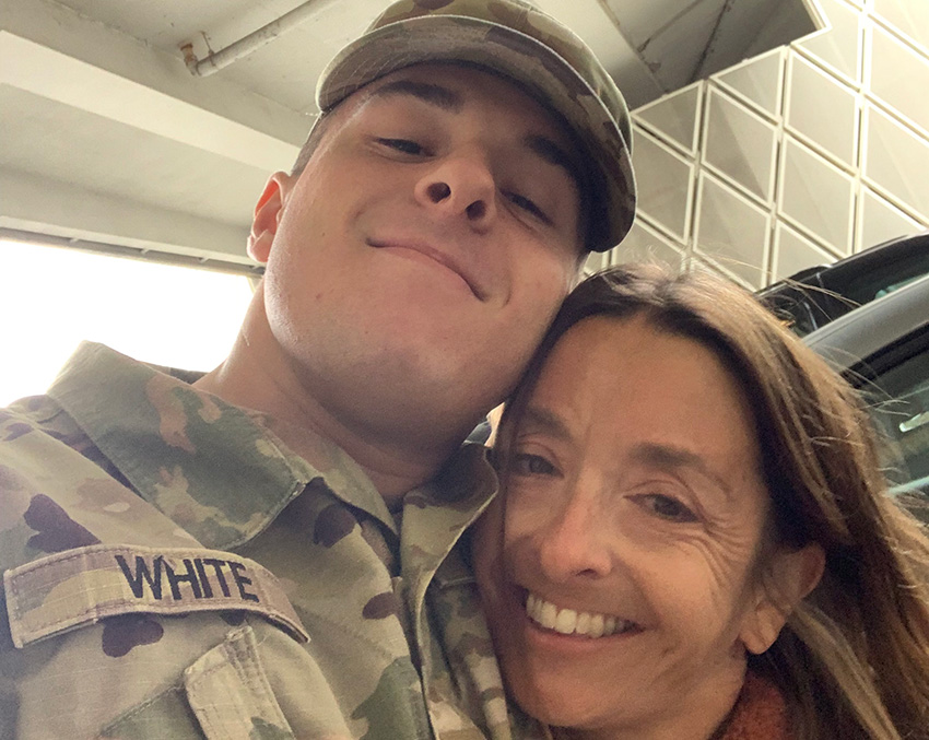 Selfie with A woman and soldier