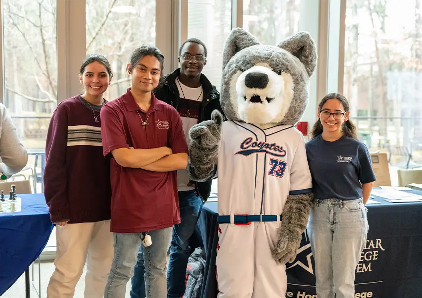 Kingwood students with mascot